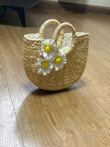 Water Hyacinth Handbag - The Perfect Fashion Accessory for the Beach and Festive Occasions