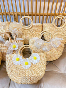 Water Hyacinth Handbag - The Perfect Fashion Accessory for the Beach and Festive Occasions