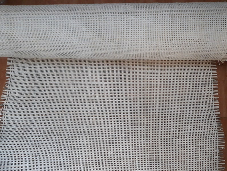 Width 18''/24''/36'' White Radio/Square Cane Webbing Woven Mesh Webbing Bleached Weave Rattan Webbing Woven For Crafts